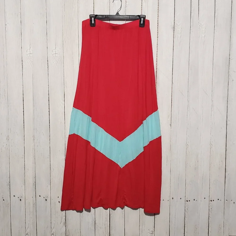Women's L Maxi Skirt Red Chevron Jersey Knit Boho Festival Artsy Beach Indie Y2K